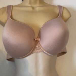 Woman’s nude Torrid curve padded torrid bra
